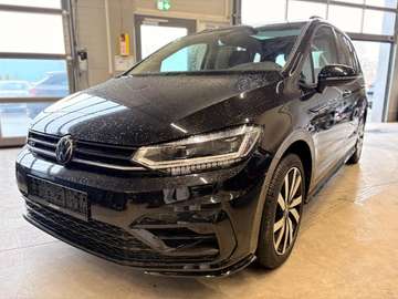 1,5TSI DSG R-Line Black Style Pano AHK IQ
