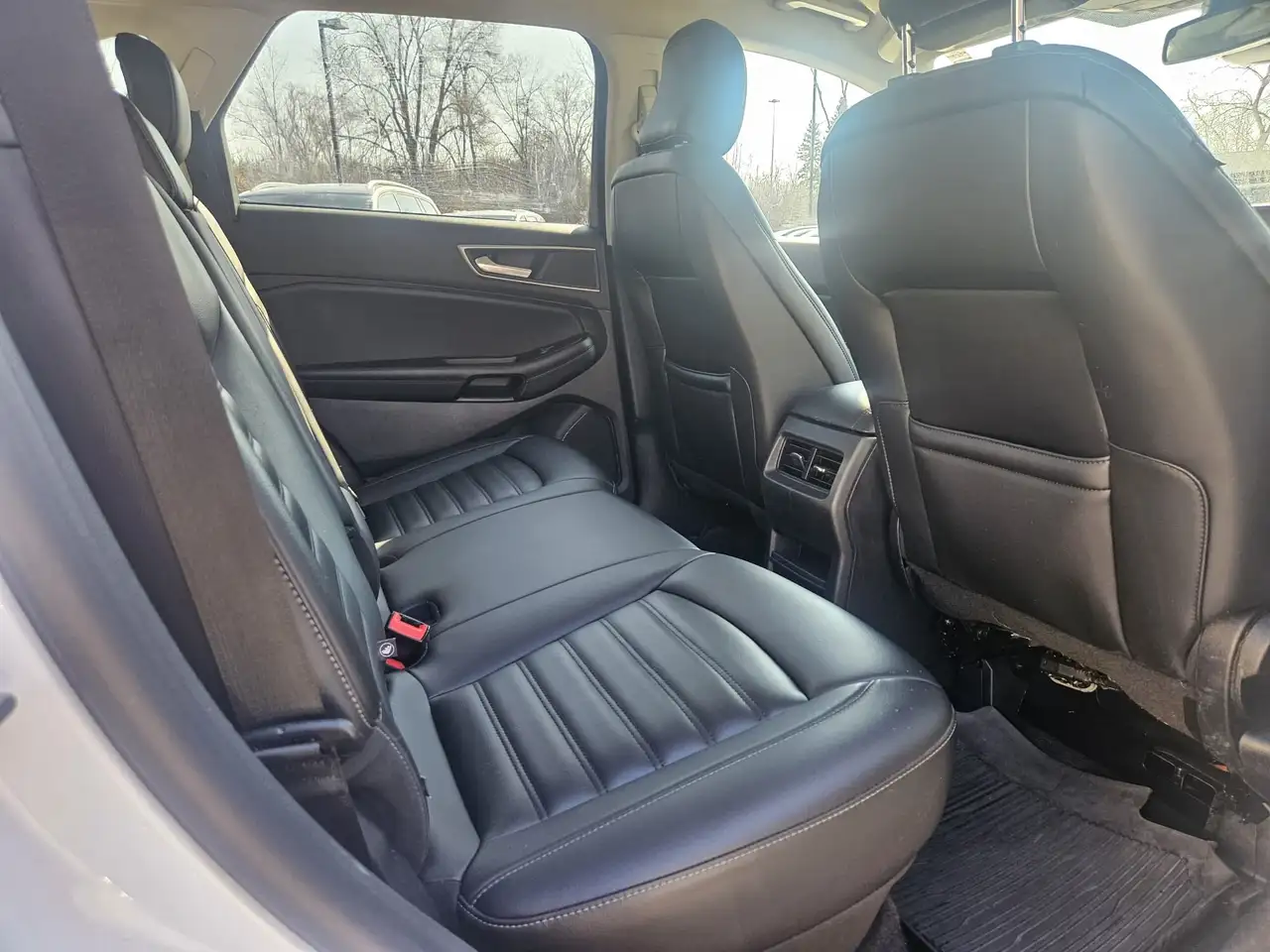 Ford Edge снимка Ford Edge