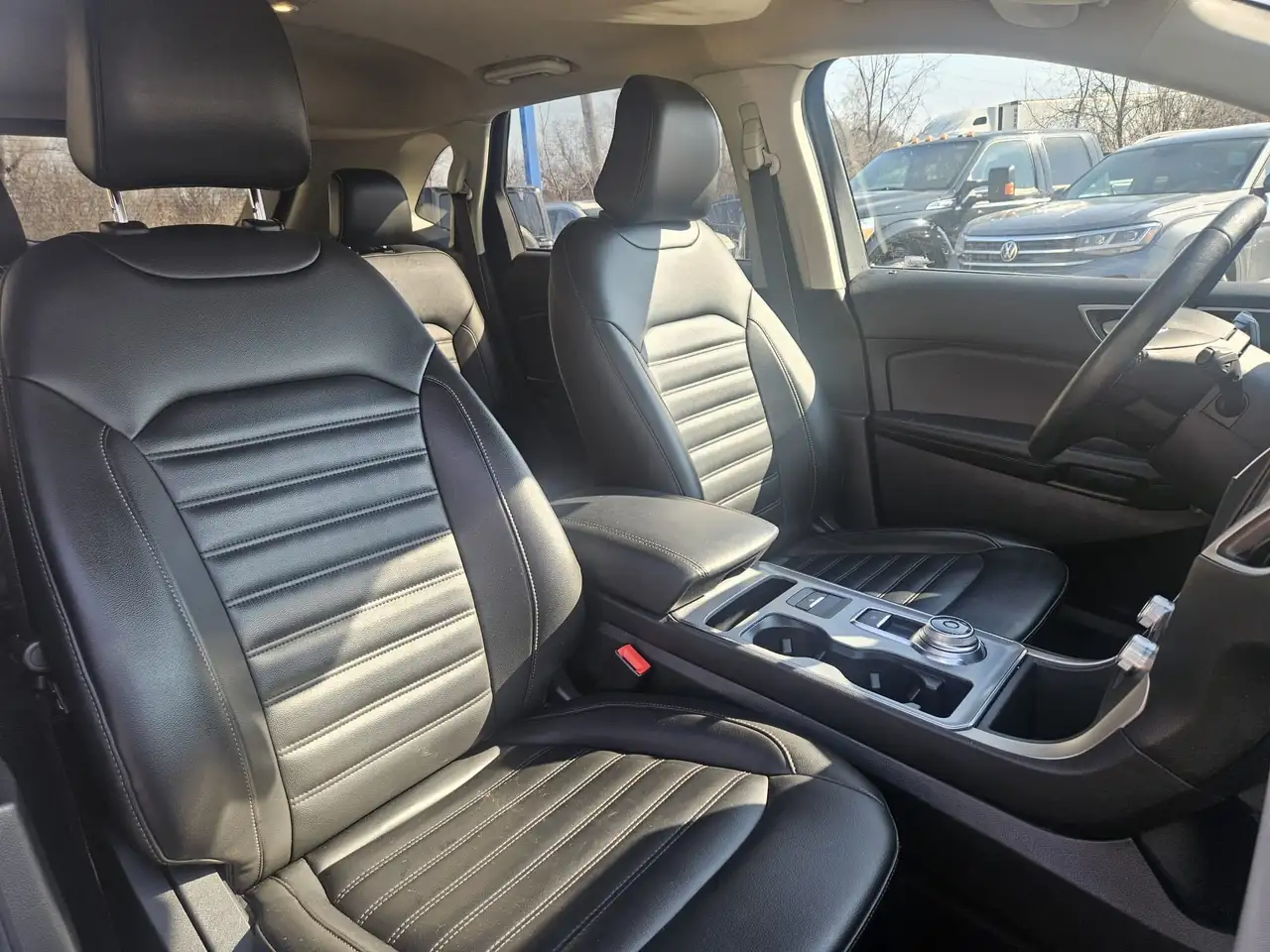 Ford Edge снимка Ford Edge