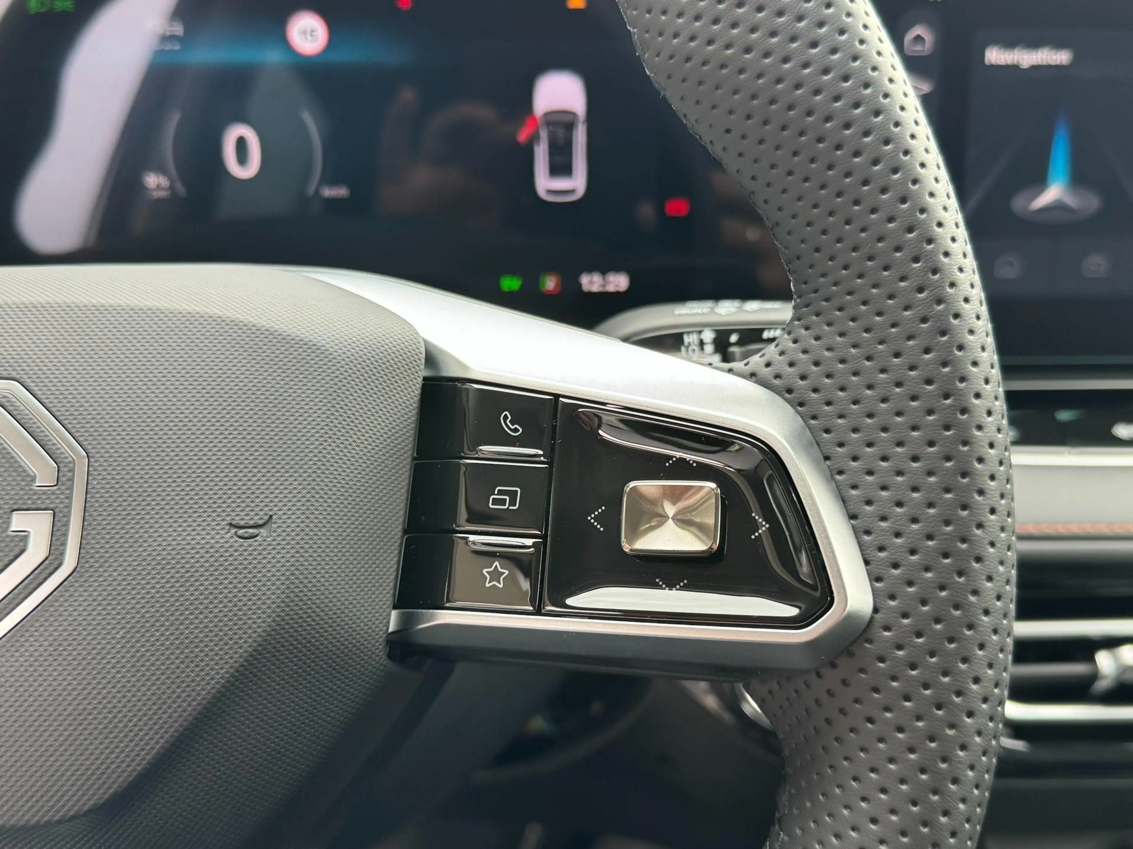 MG HS 1,5 Luxury Hybrid+ Leder 360° 19 Zoll SHZ ACC e... — photo 13