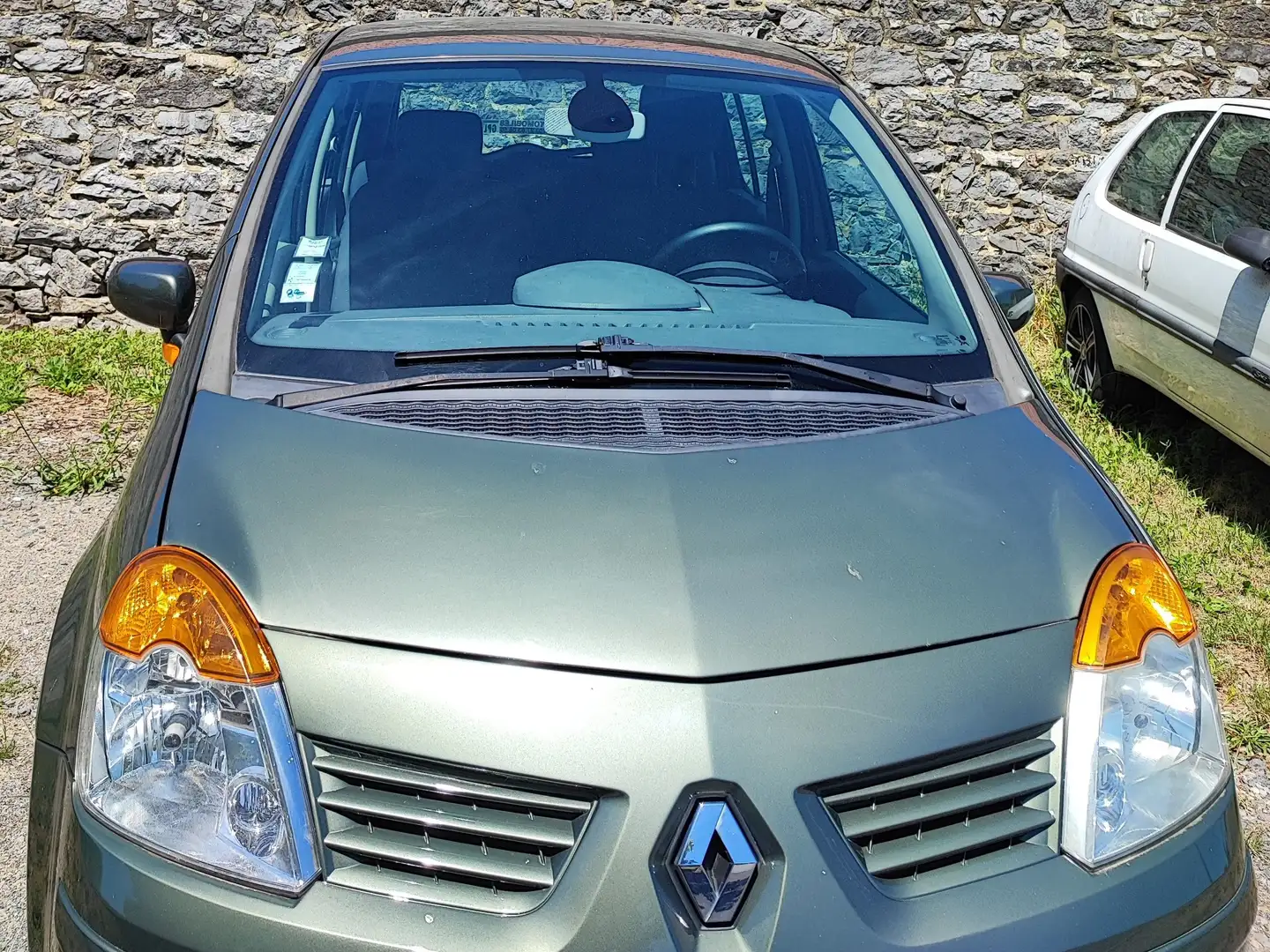Renault Modus 1.6 16V Confort Pack Clim Dynamique Grün - 1