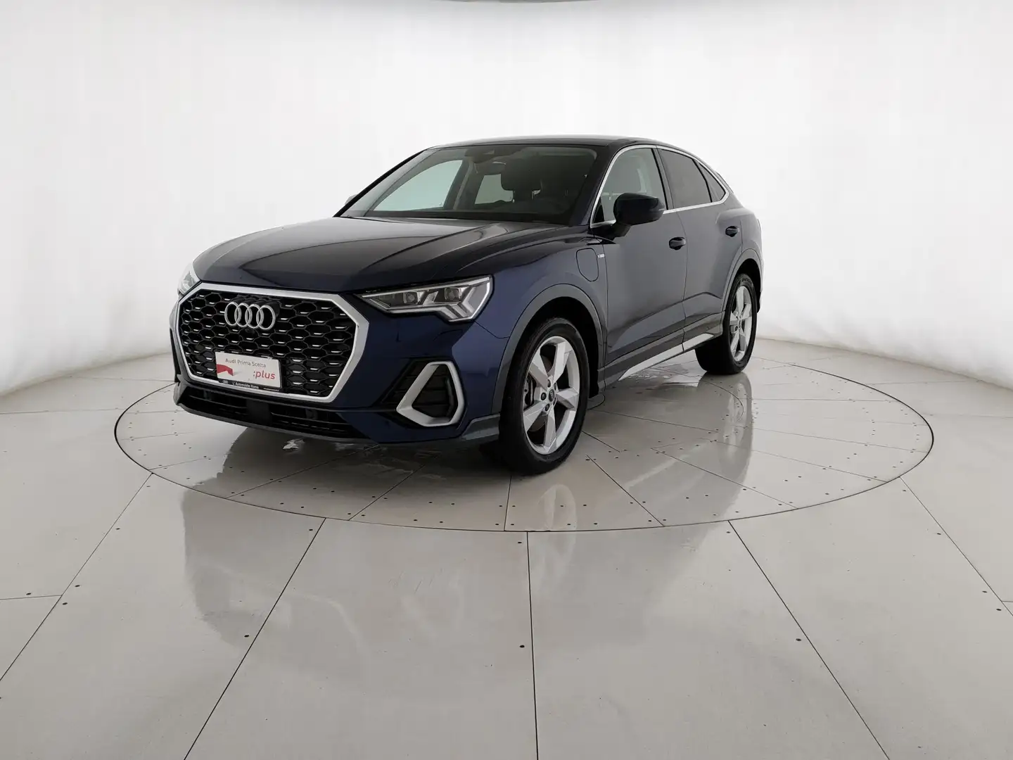 Audi Q3 Q3 Sportback 45 1.4 tfsi e S line edition s-tronic Azul - 1