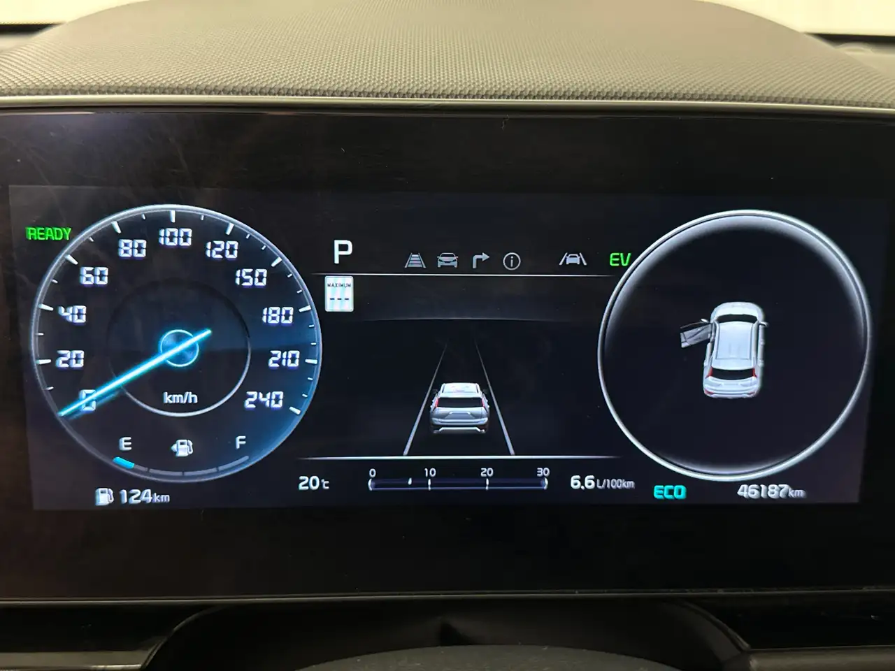 Kia Niro снимка Kia Niro