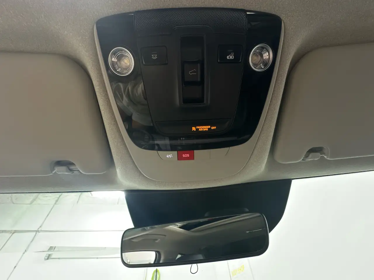 Kia Niro снимка Kia Niro