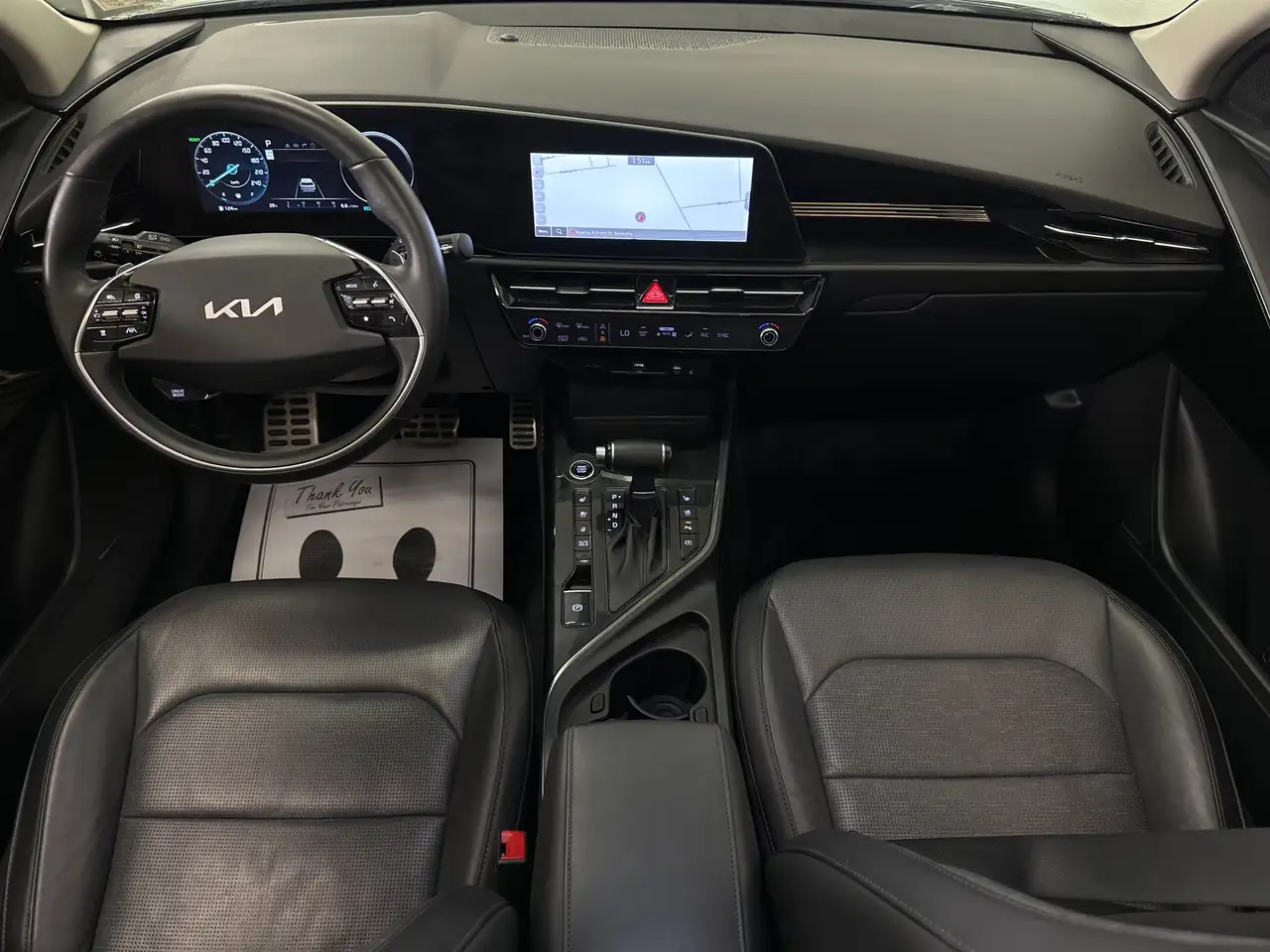 Kia Niro снимка Kia Niro