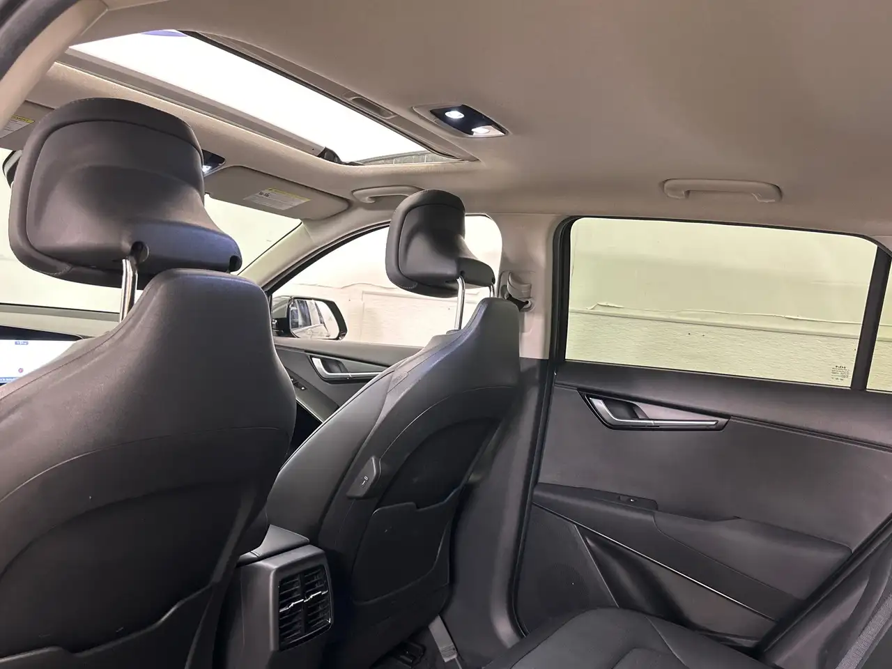 Kia Niro снимка Kia Niro