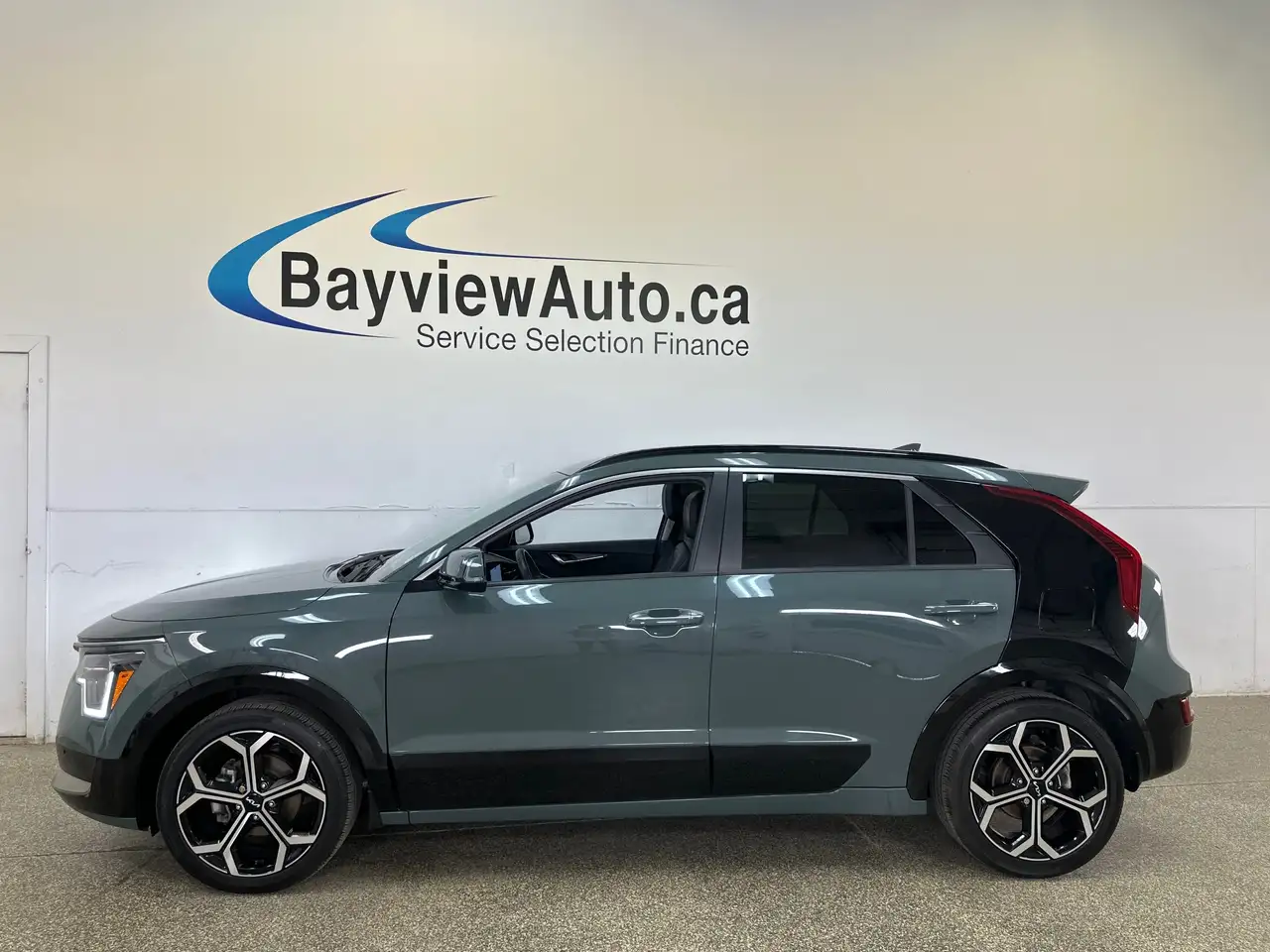 Kia Niro снимка Kia Niro
