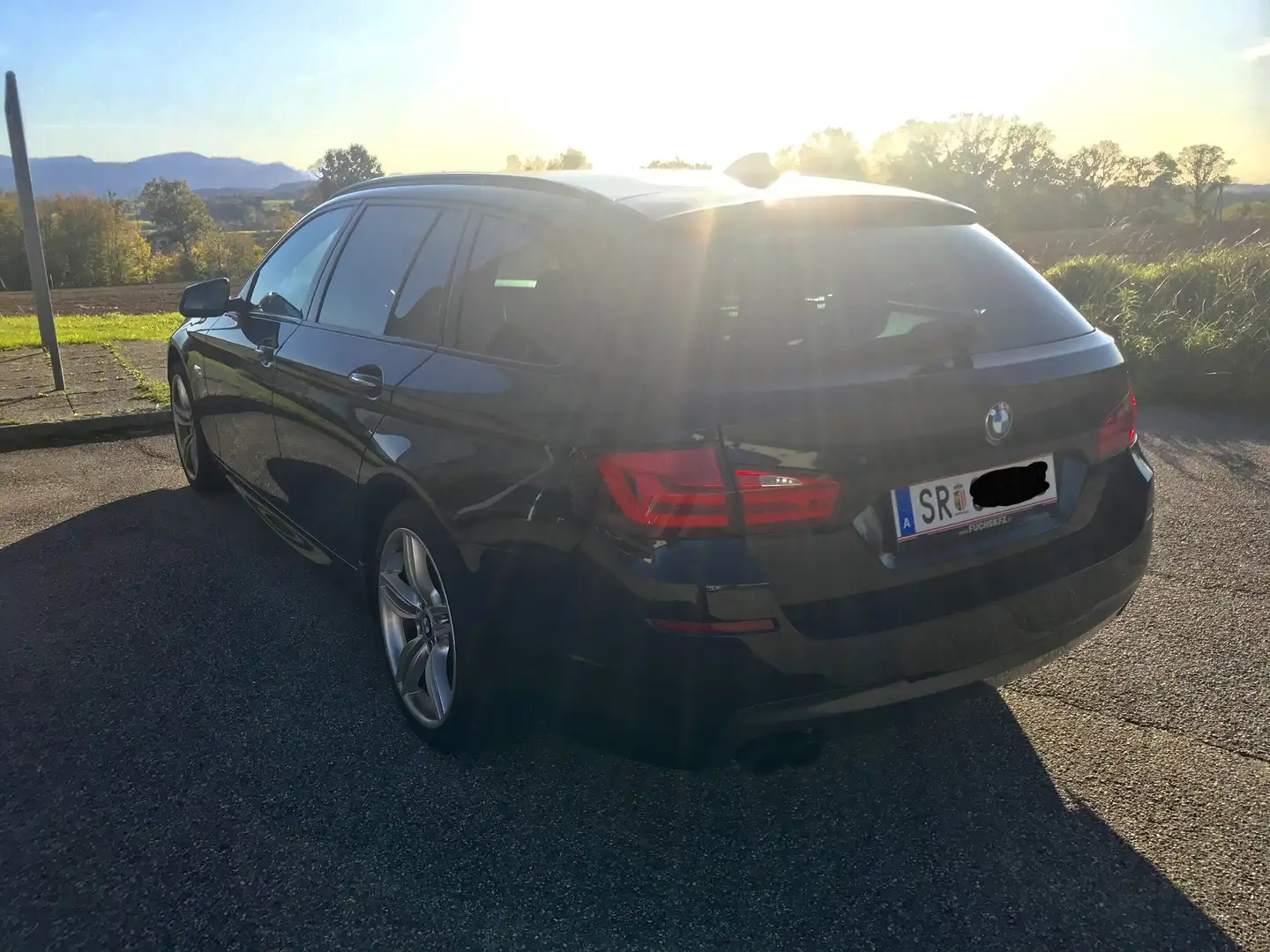 BMW 528 528i Touring Österreich-Paket Aut. - 2