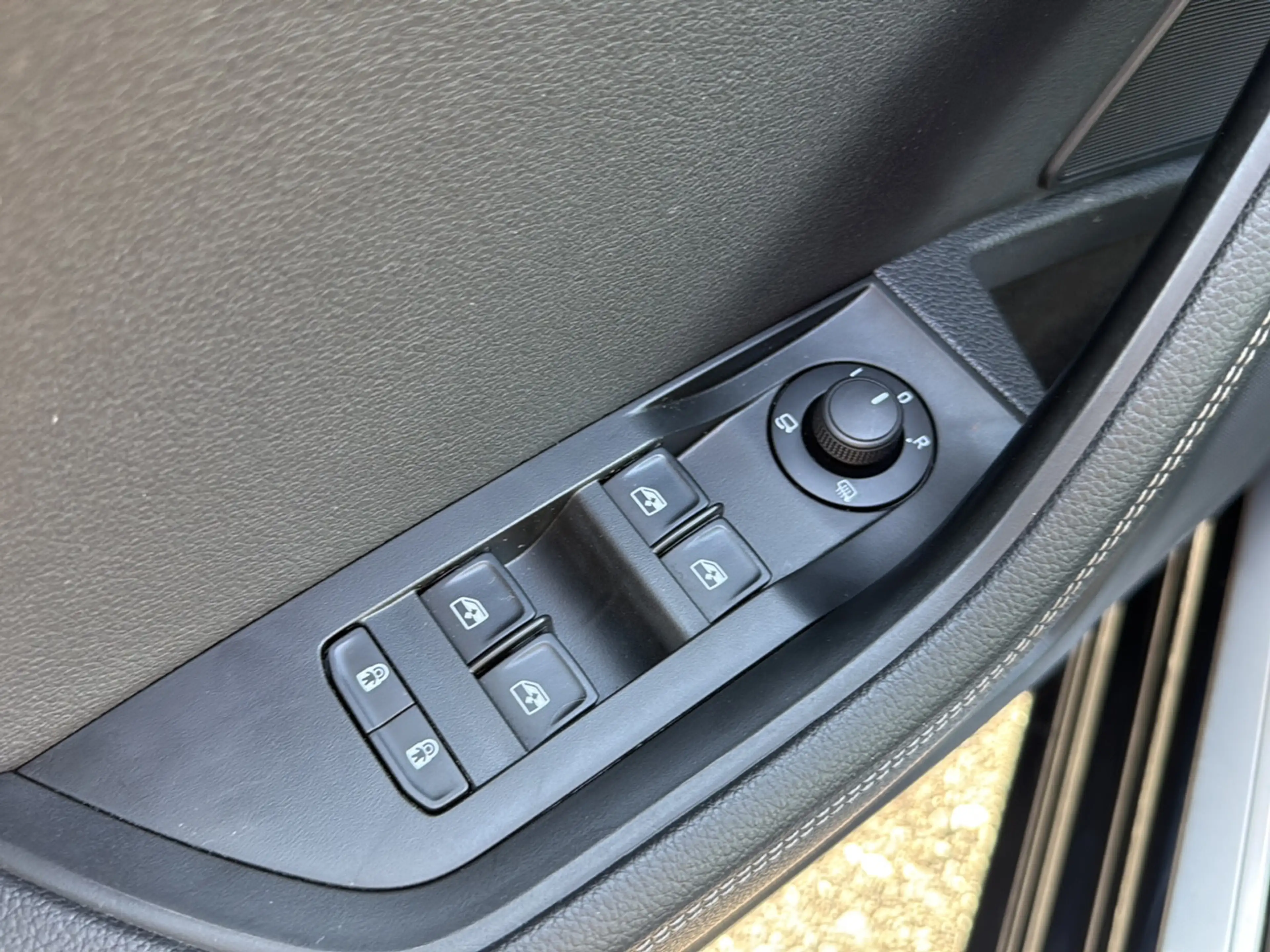 Skoda Superb 2.0TSI DSG Style ACC+CANTON+MEMO+RFK+VIRT — photo 10