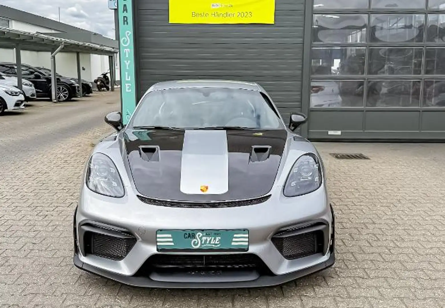 Porsche Cayman 718 Cayman 4.0 GT4 RS Weissach LIFT Carbon Silber - 2