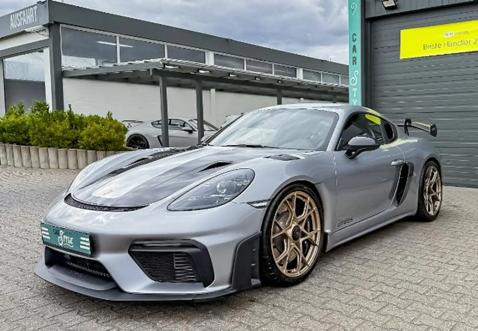 Porsche Cayman 718 Cayman 4.0 GT4 RS Weissach LIFT Carbon Silber - 1