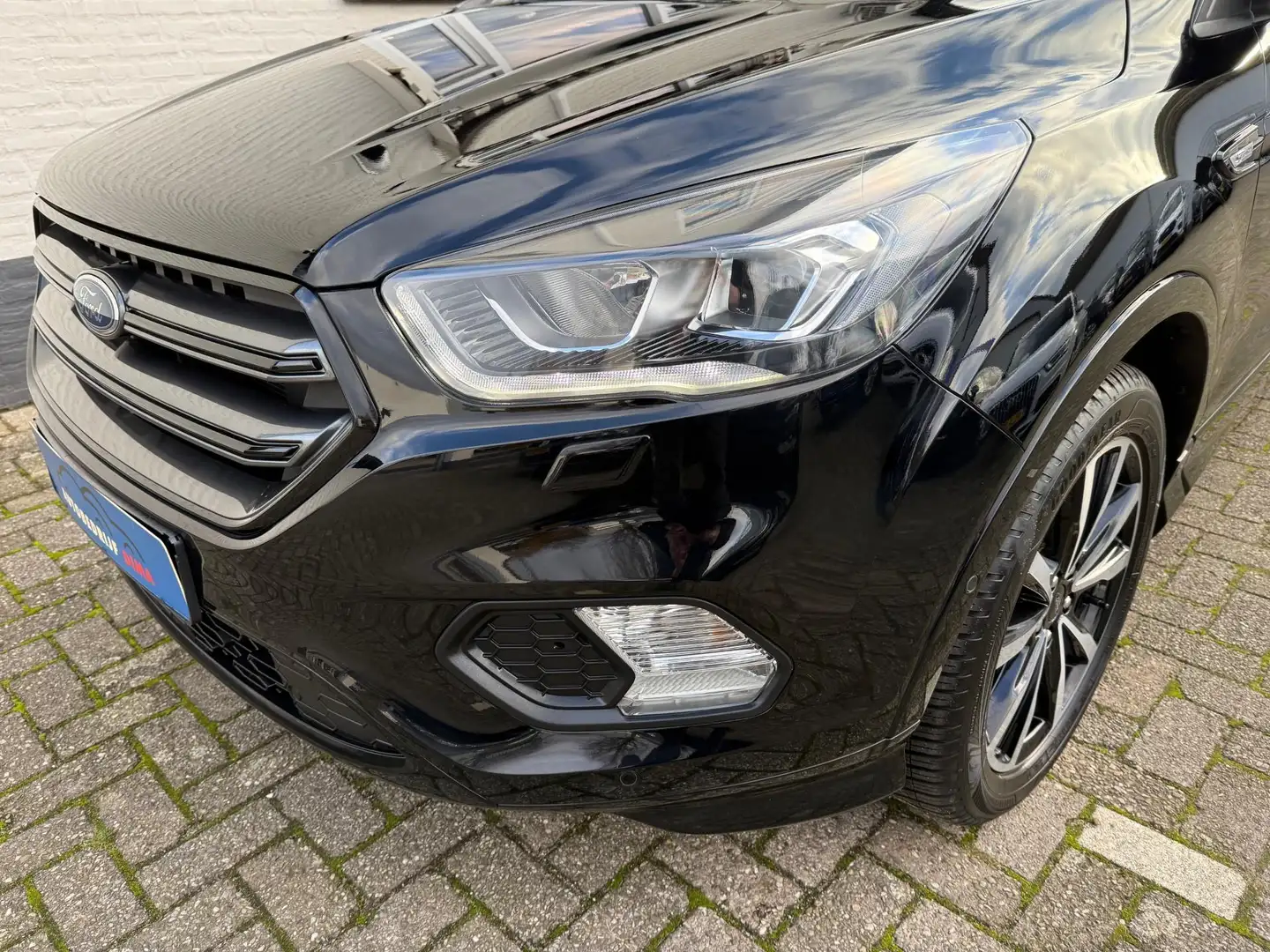 Ford Kuga 1.5 EcoBoost ST Line/ Navi/ Camera/ Stuur+ Stoelve Noir - 2