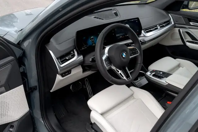 BMW X2 view 12