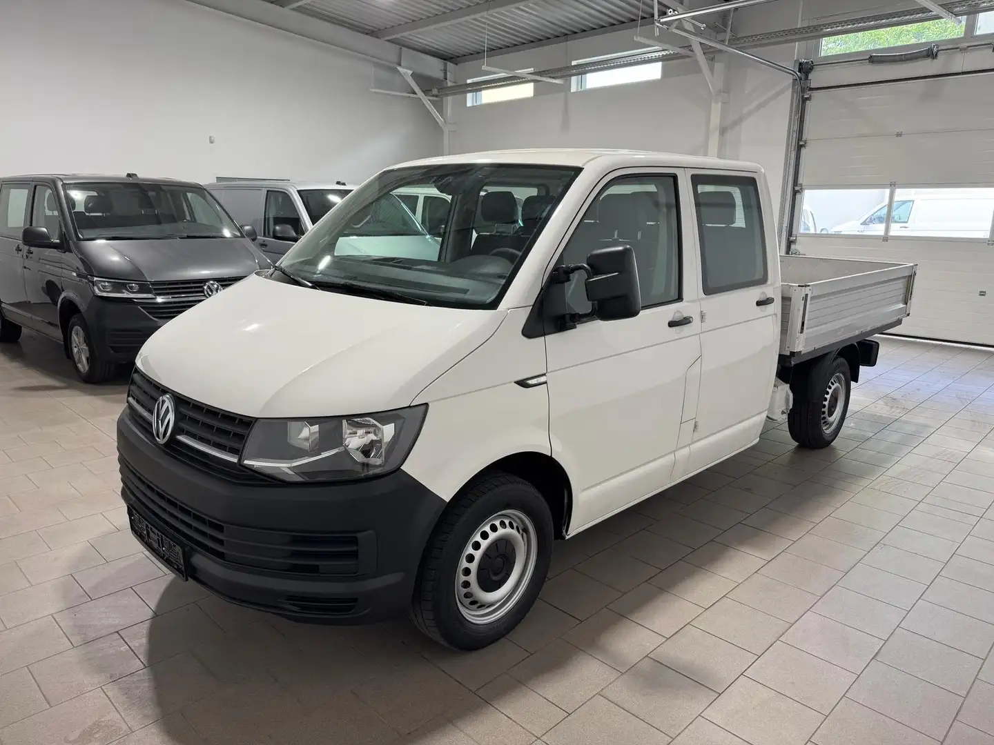 Volkswagen T6 Transporter T6 Pritsche-Doka(6-Si.),4Motion,Klima,Radio,AHK Weiß - 1