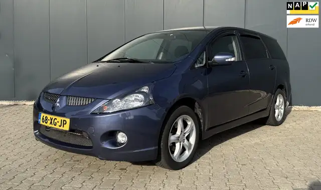 Mitsubishi Grandis 2.4-16V Intense Airco Cruise Automaat 7 pers. Nieu