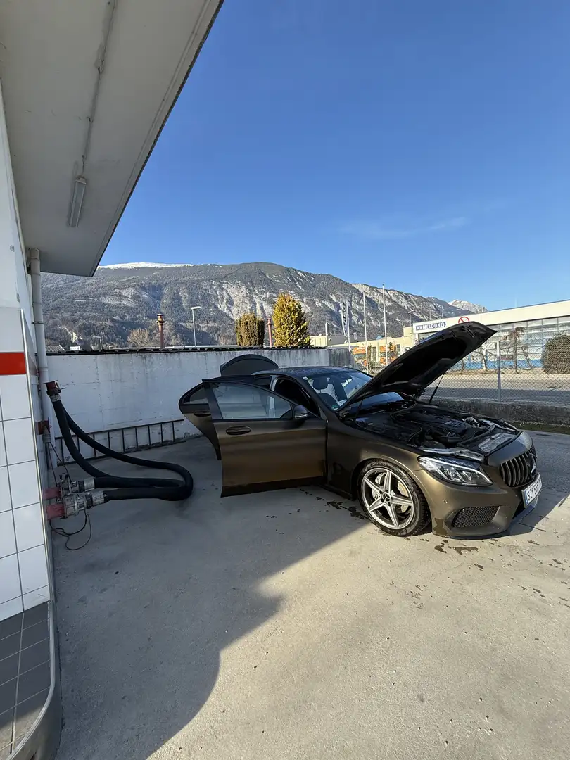 Mercedes-Benz C 200 Braun - 1
