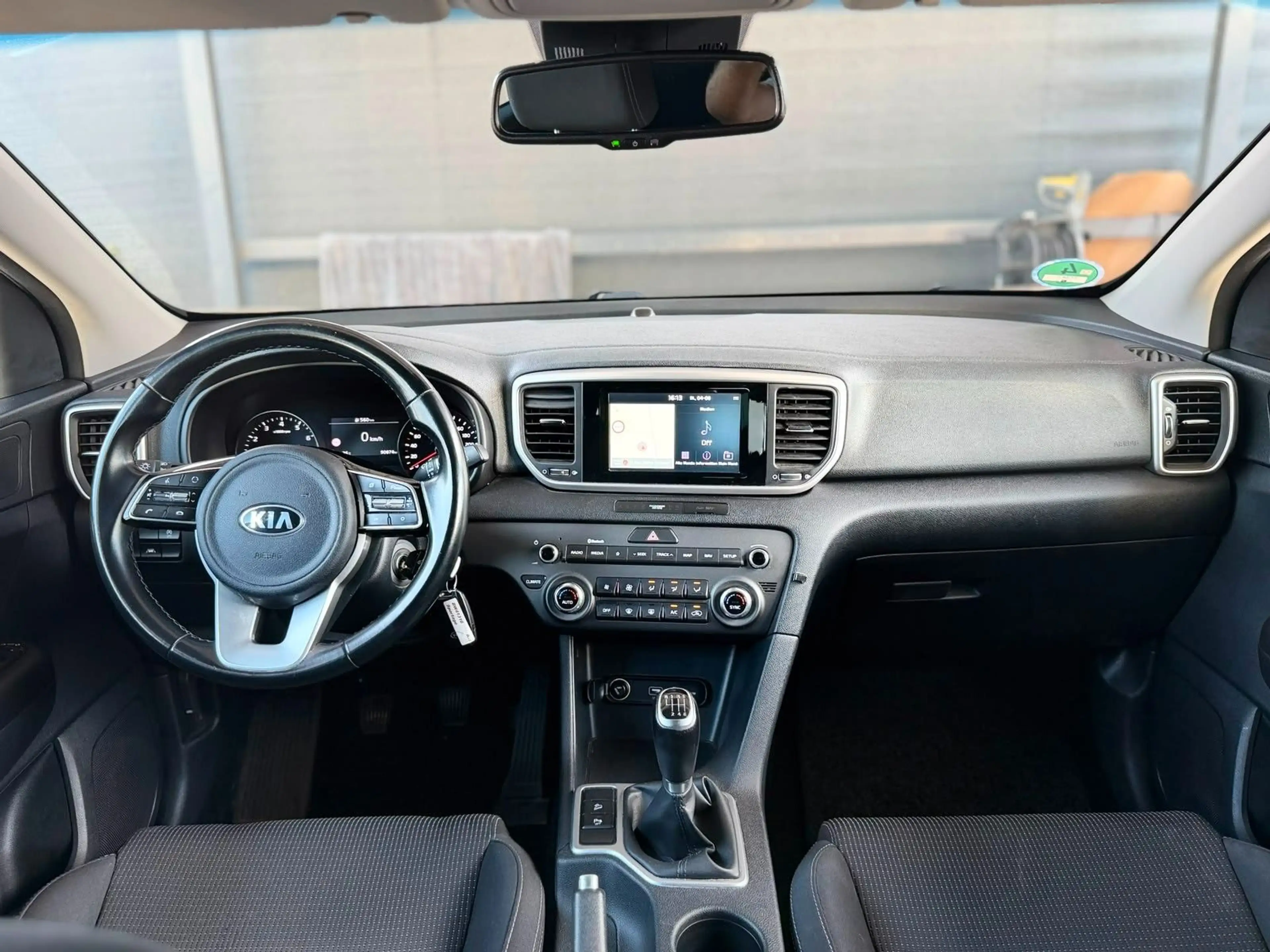 Kia Sportage Dream Team 2WD*KAMERA*TEMPOMAT* — photo 9