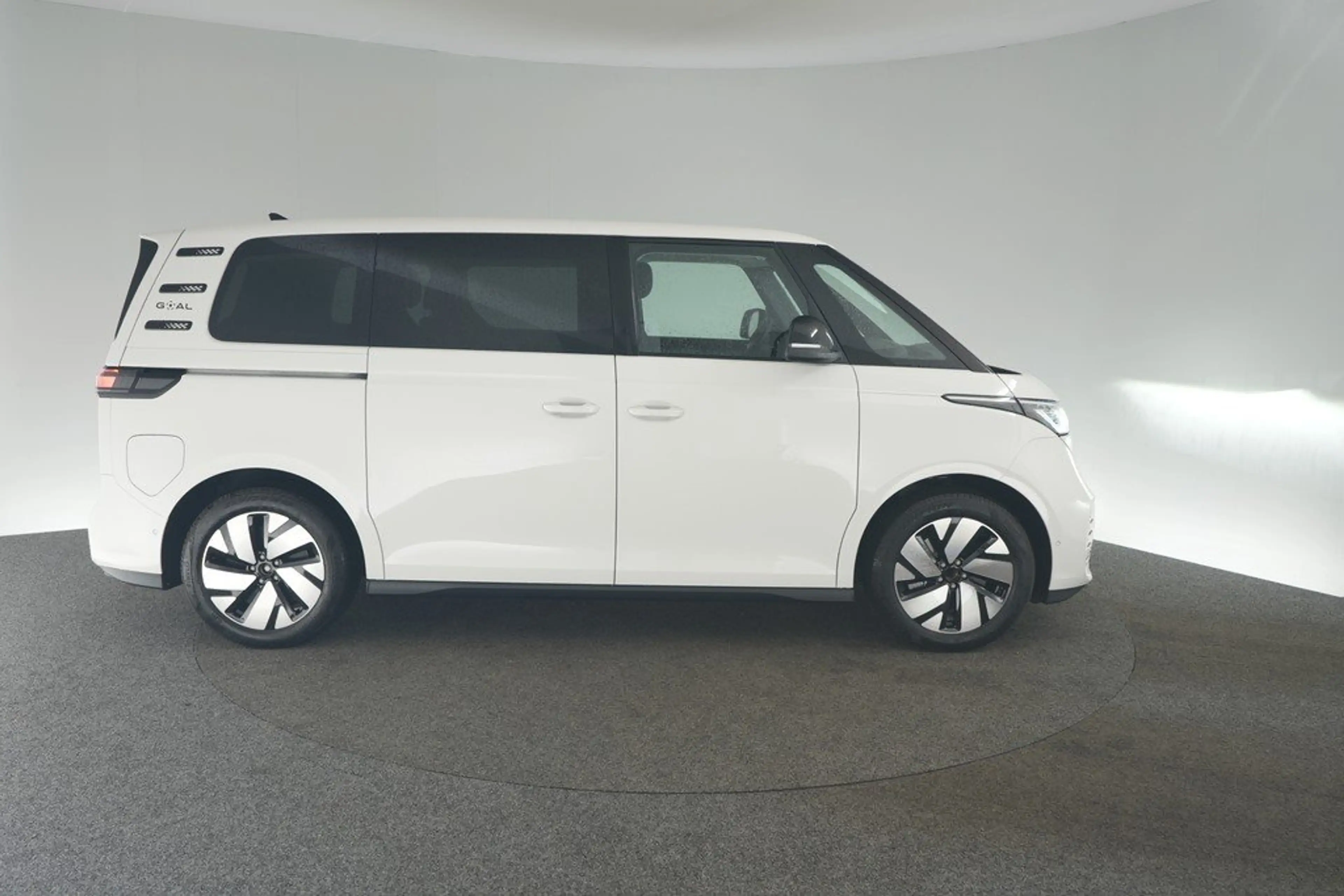 Volkswagen ID. Buzz Pro Goal 210 kW KR ACC Navi Kamera — photo 6