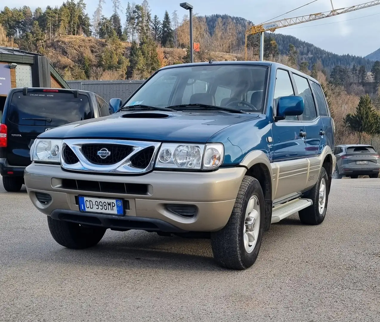 Nissan Terrano 5p 2.7 tdi - 1