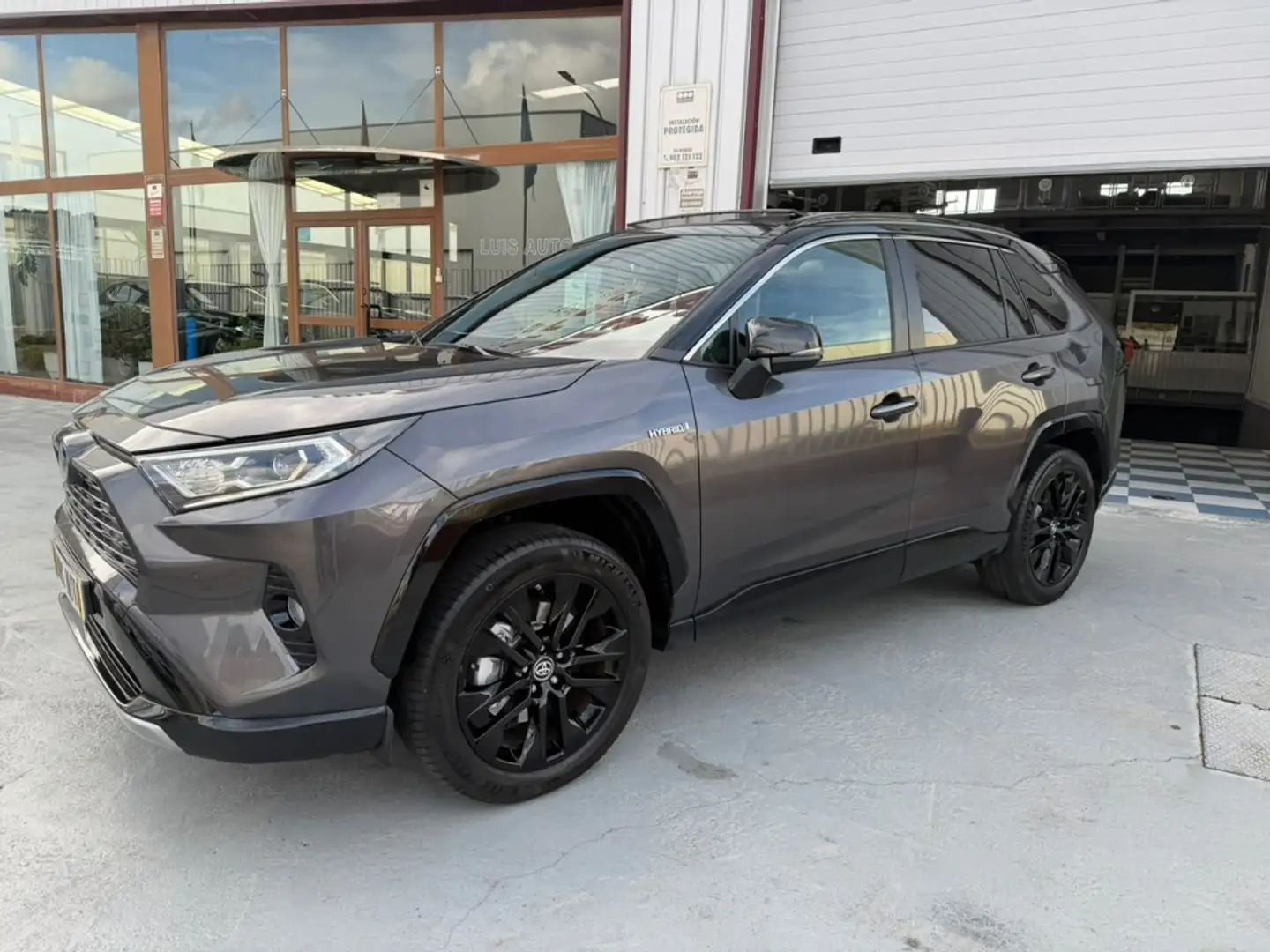 Toyota RAV 4 2.5 hybrid 2WD Luxury Gris - 1