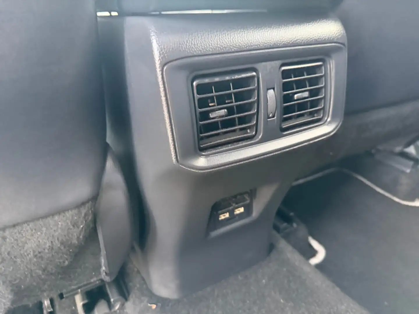 Toyota RAV 4 2.5 hybrid 2WD Luxury Gris - 2