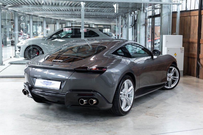 Ferrari Roma | Historical Colour Canna di Fucil - Carbon — photo 2