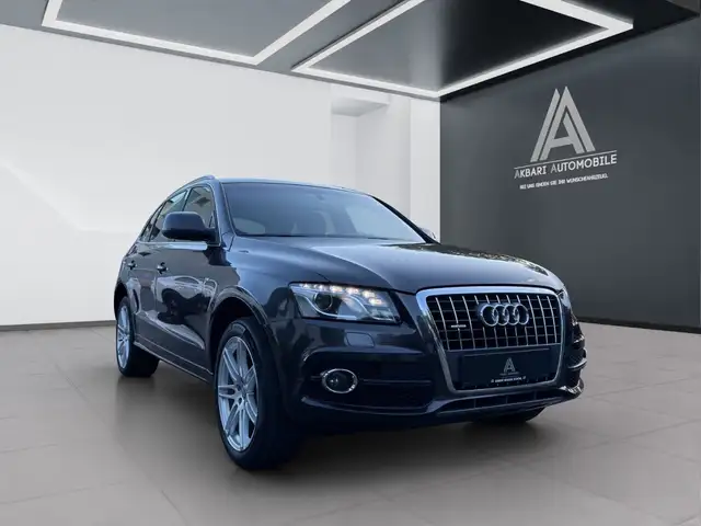 Audi Q5 2.0 TDI | S line | Quattro | Panorama | Xenon