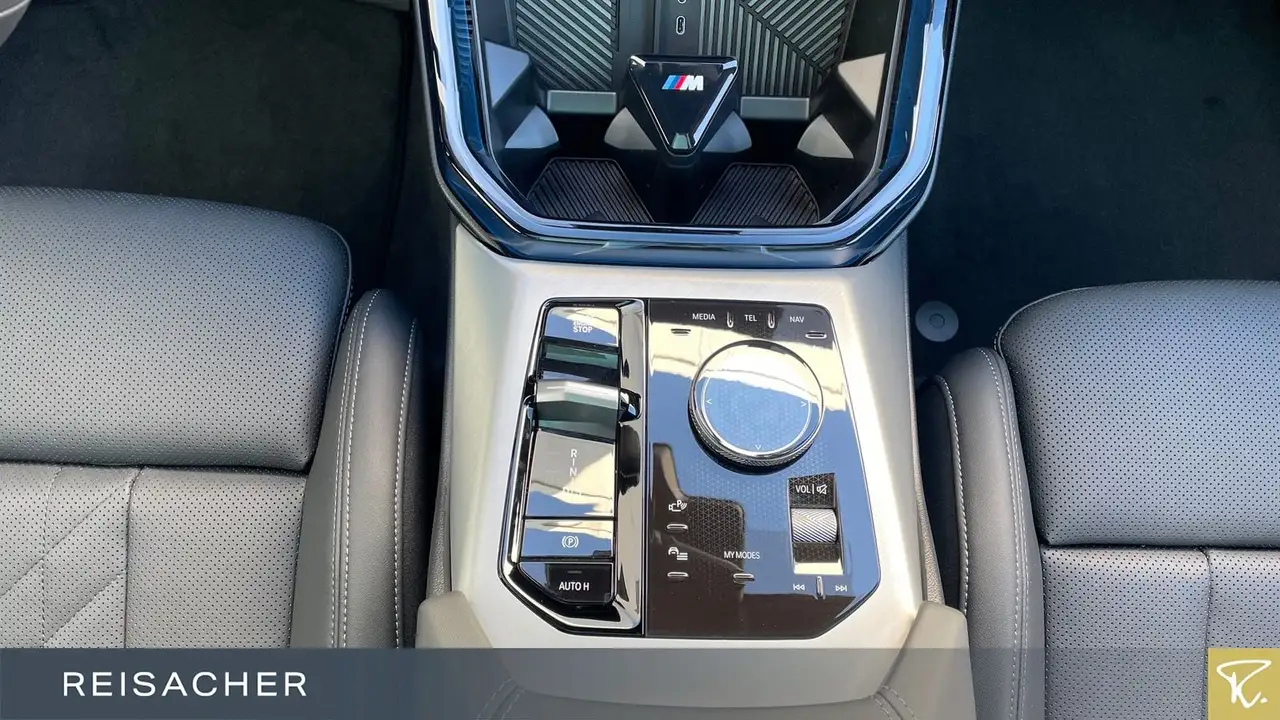 BMW X3 xDrive 20d M Sport,Pano,AHK,RFK,adLED 11