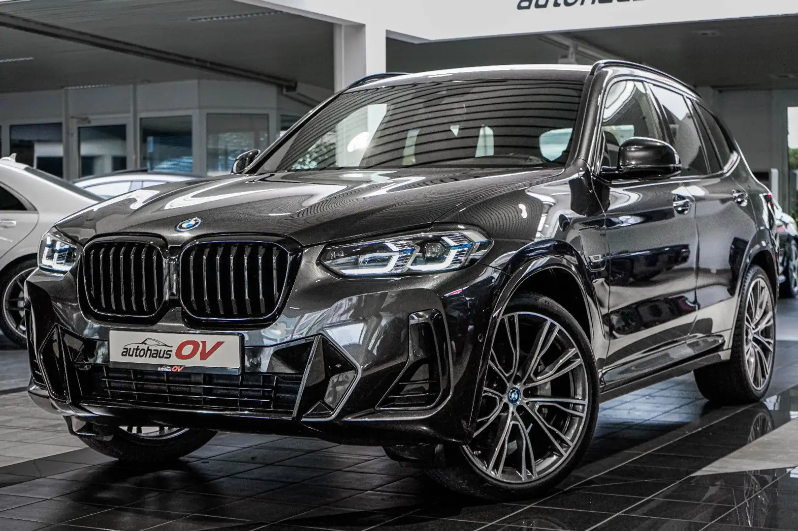 BMW X3 xDrive 30e M Sport*Carbon*Head*Laser*21 Zoll* Grigio - 1