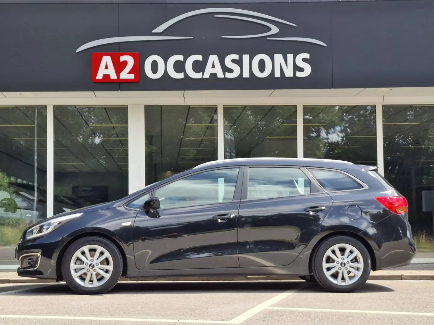 Kia Ceed SW / cee'd SW Sportswagon 1.6 GDi 135pk Cruise/Bluetooth/Camera/ Zwart - 2