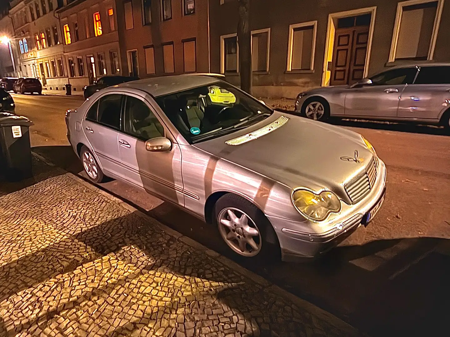 Mercedes-Benz C 270 C 270 CDIElegance Silber - 1