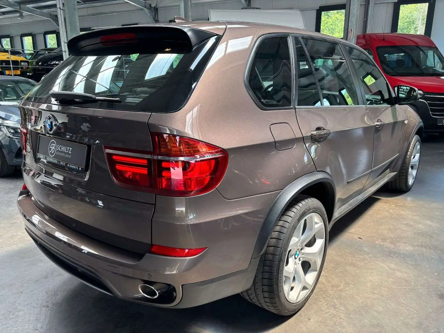BMW X5 3.0  xDrive40d Brun - 2