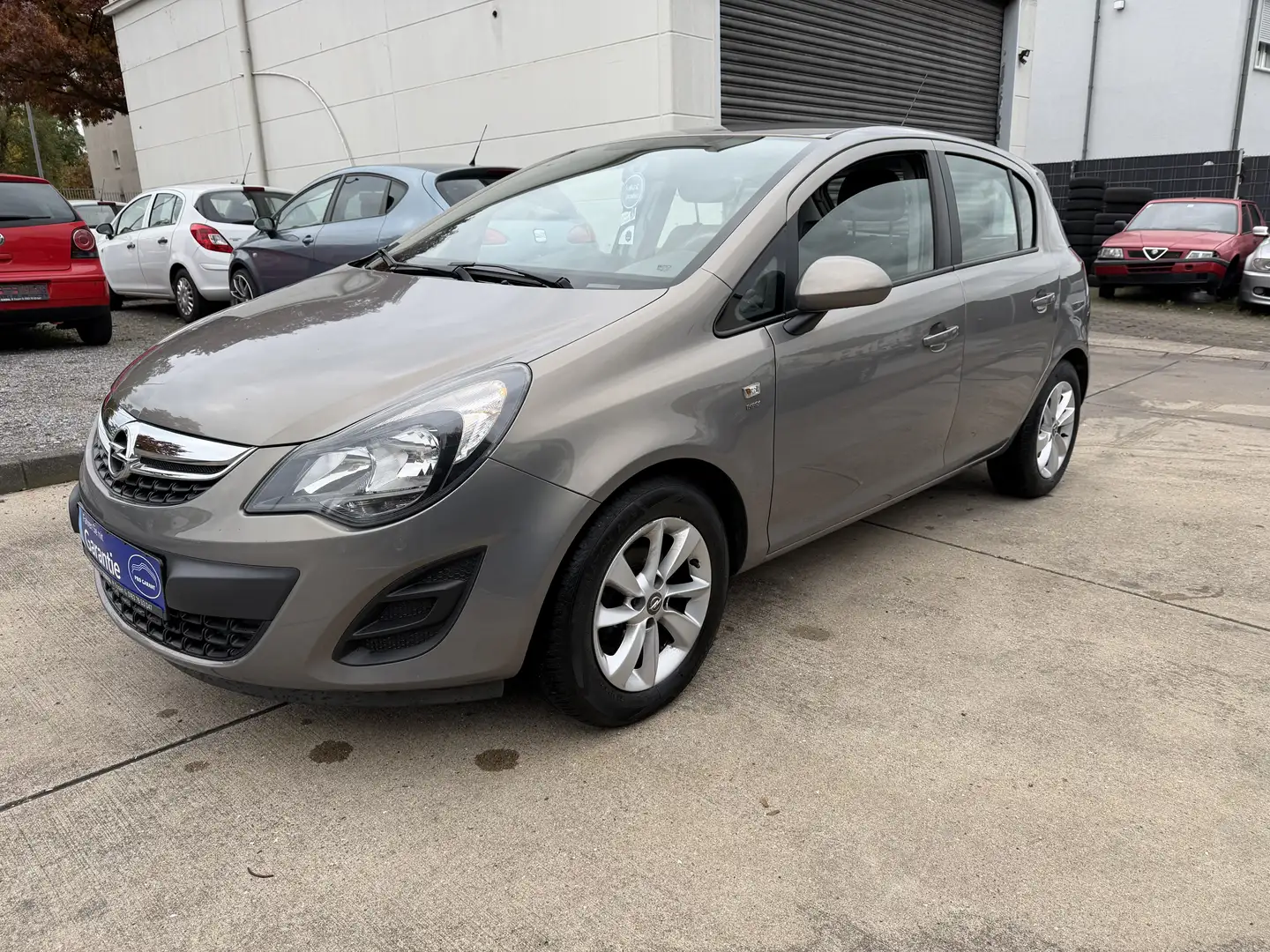 Opel Corsa Energy 1.4 *SteuerketteNEU/SHZ/LHZ/TEMP/PDC* Braun - 1