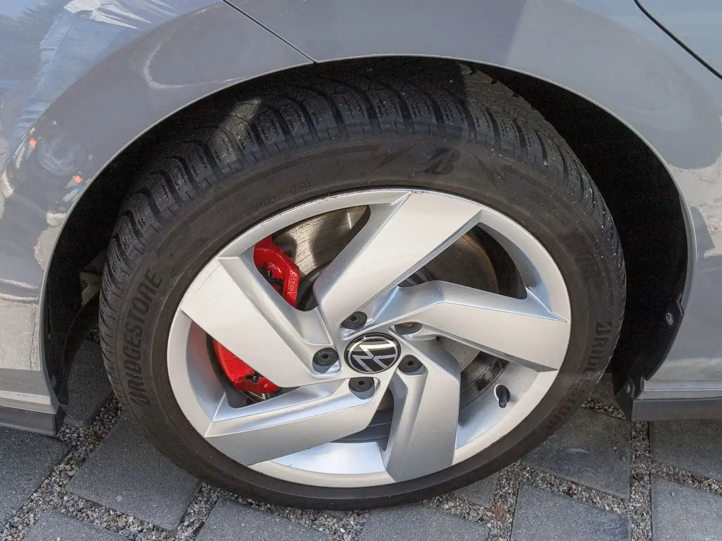 Volkswagen Golf GTE 1.4 GTE DSG Plug-In Hybrid Grijs - 2