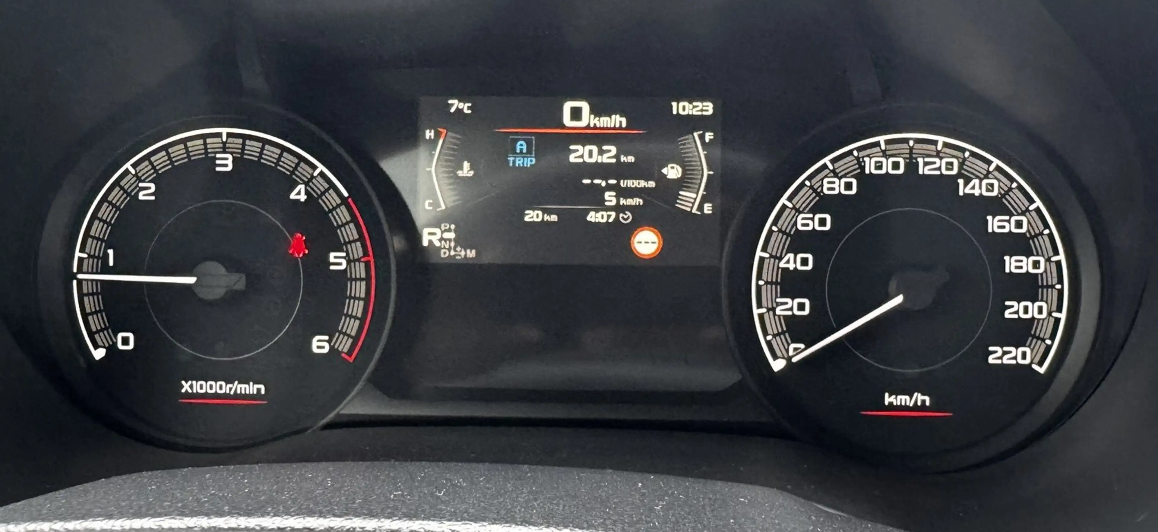 Isuzu D-Max Space Cab 4WD L — photo 9