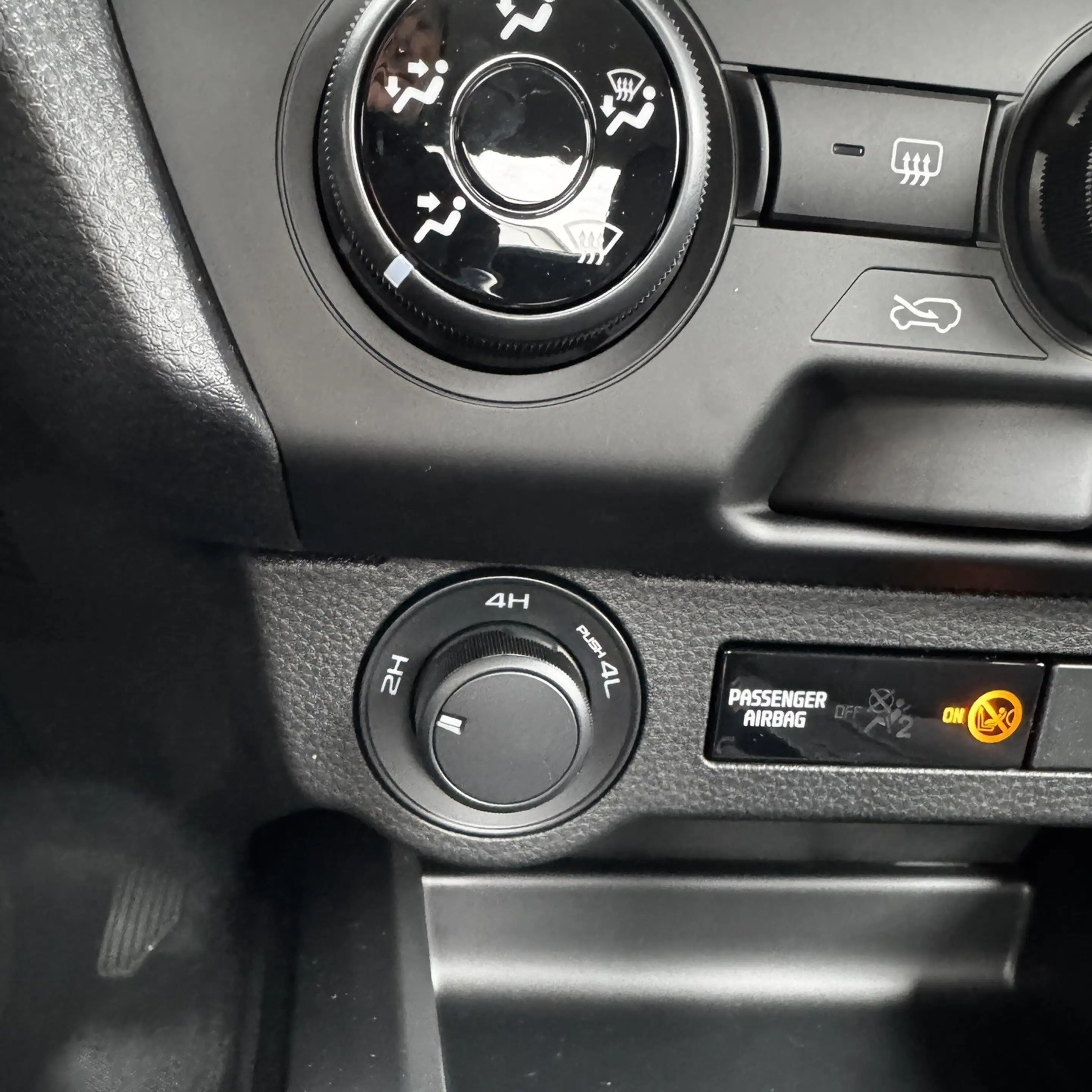 Isuzu D-Max Space Cab 4WD L — photo 14