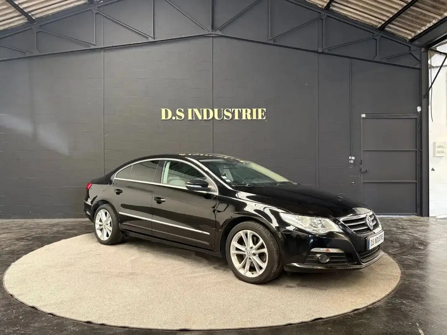 Volkswagen Passat CC 1.8 TSI 160 CARAT DSG7 Schwarz - 1