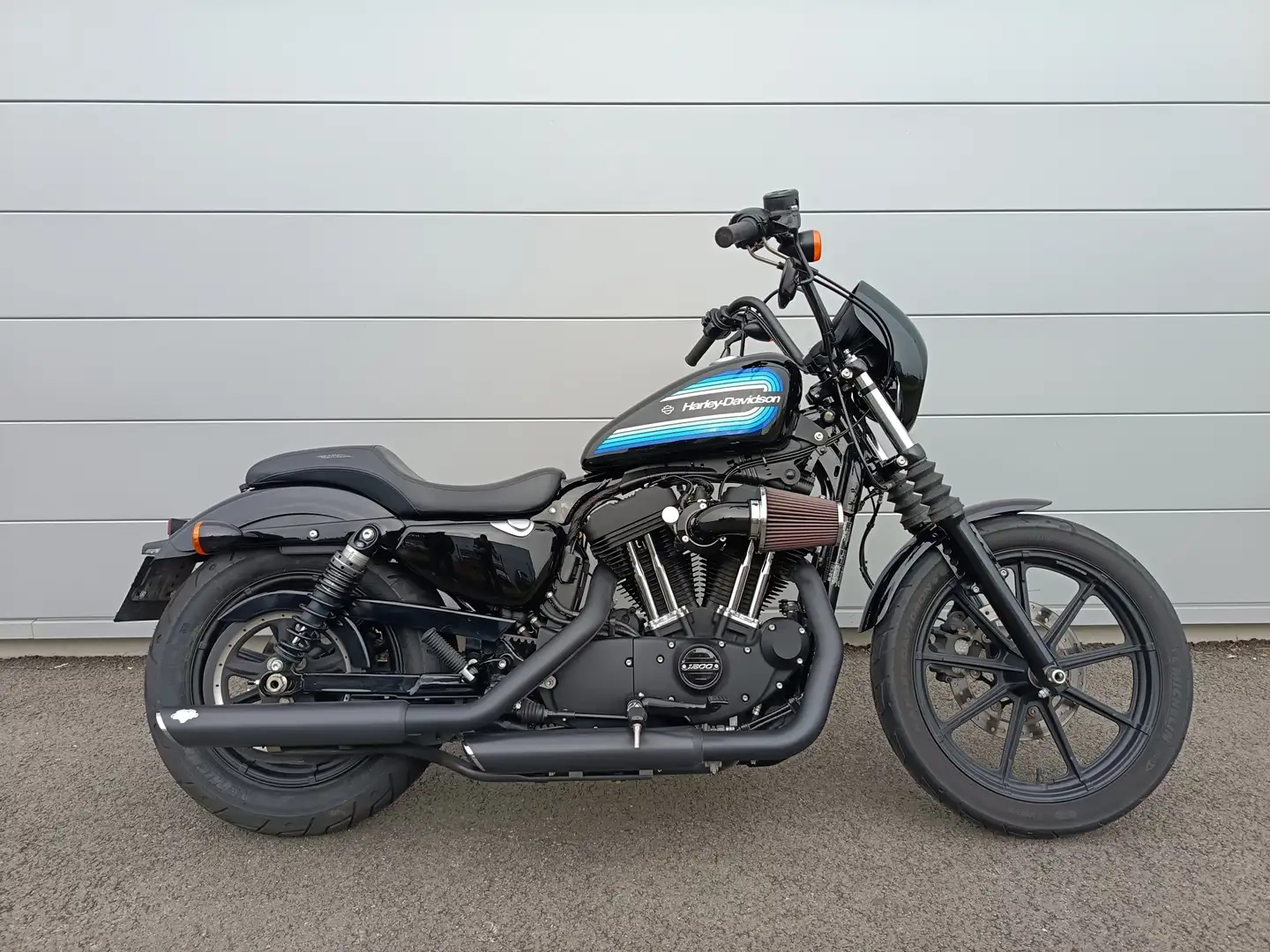 Harley-Davidson Sportster Noir - 2