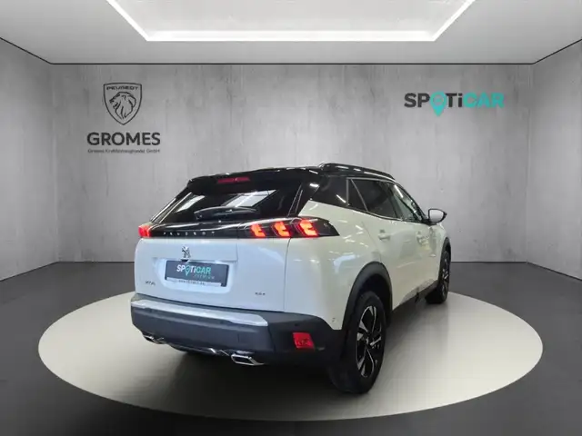 Peugeot 2008 view 3