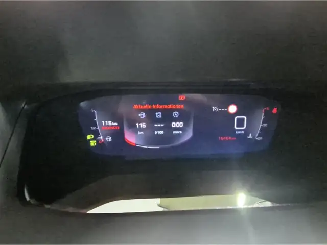 Peugeot 2008 view 15