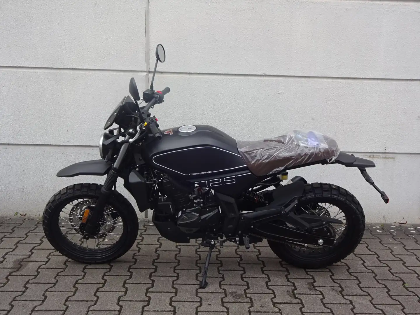 Motobi DL 125 Scrambler ABS EFi EURO5 Black - 2