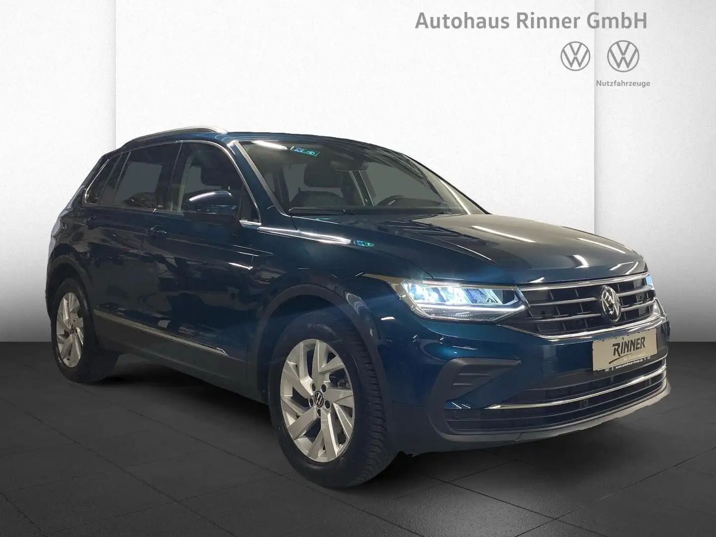 Volkswagen Tiguan MOVE Move 1.5 TSI 110kW 6-Gang Blau - 1