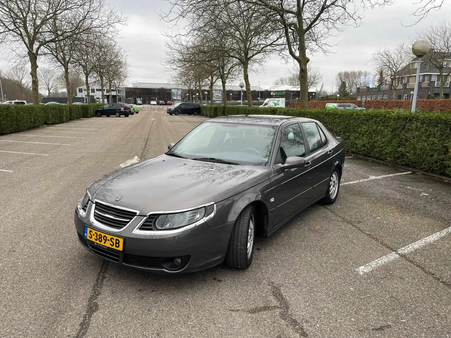 Saab 9-5 Sport Sedan 2.3 Turbo VECTOR Smoke Beige Metallic siva - 1