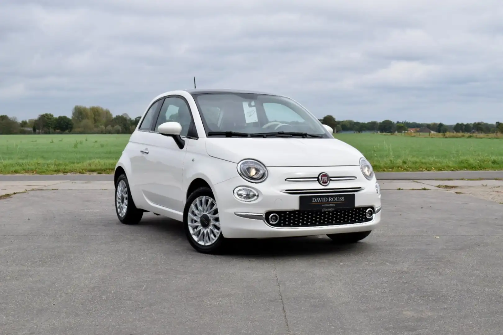 Fiat 500 1.0 Dolcevita Hybrid, CarPlay/Cruise/PDC/Pano/NEW Blanco - 1