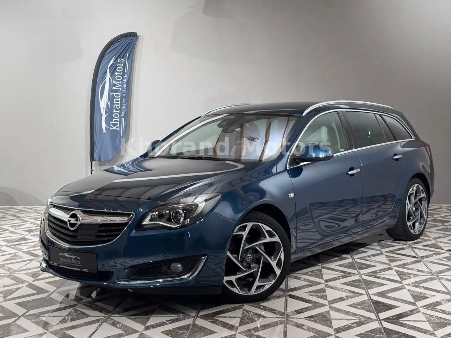 Opel Insignia A Sports Tourer Business Innovation Синий - 1