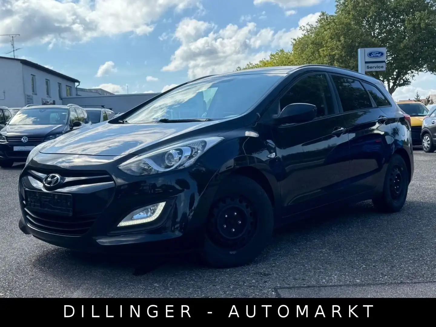 Hyundai i30 1.6 GDI Kombi KLIMA Tempomat PDC Schwarz - 1