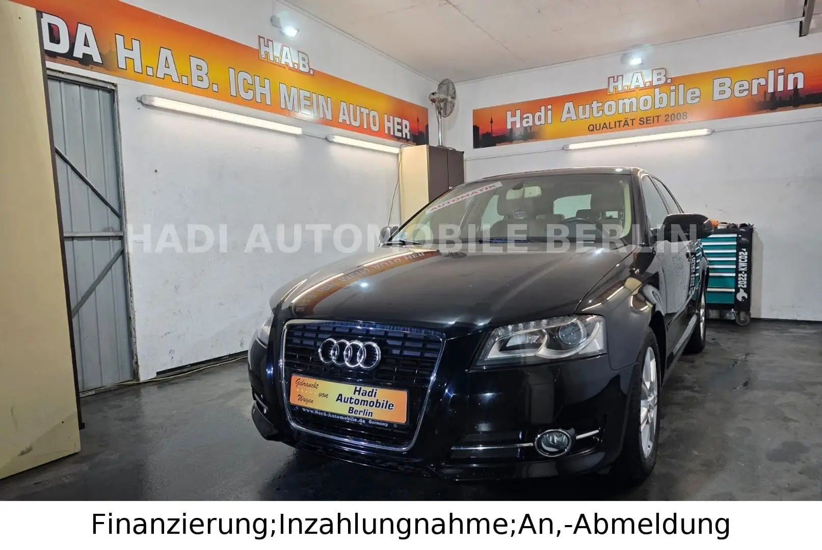 Audi A3 Sportback Ambiente/Automatik/2.Hand/Garantie Schwarz - 1