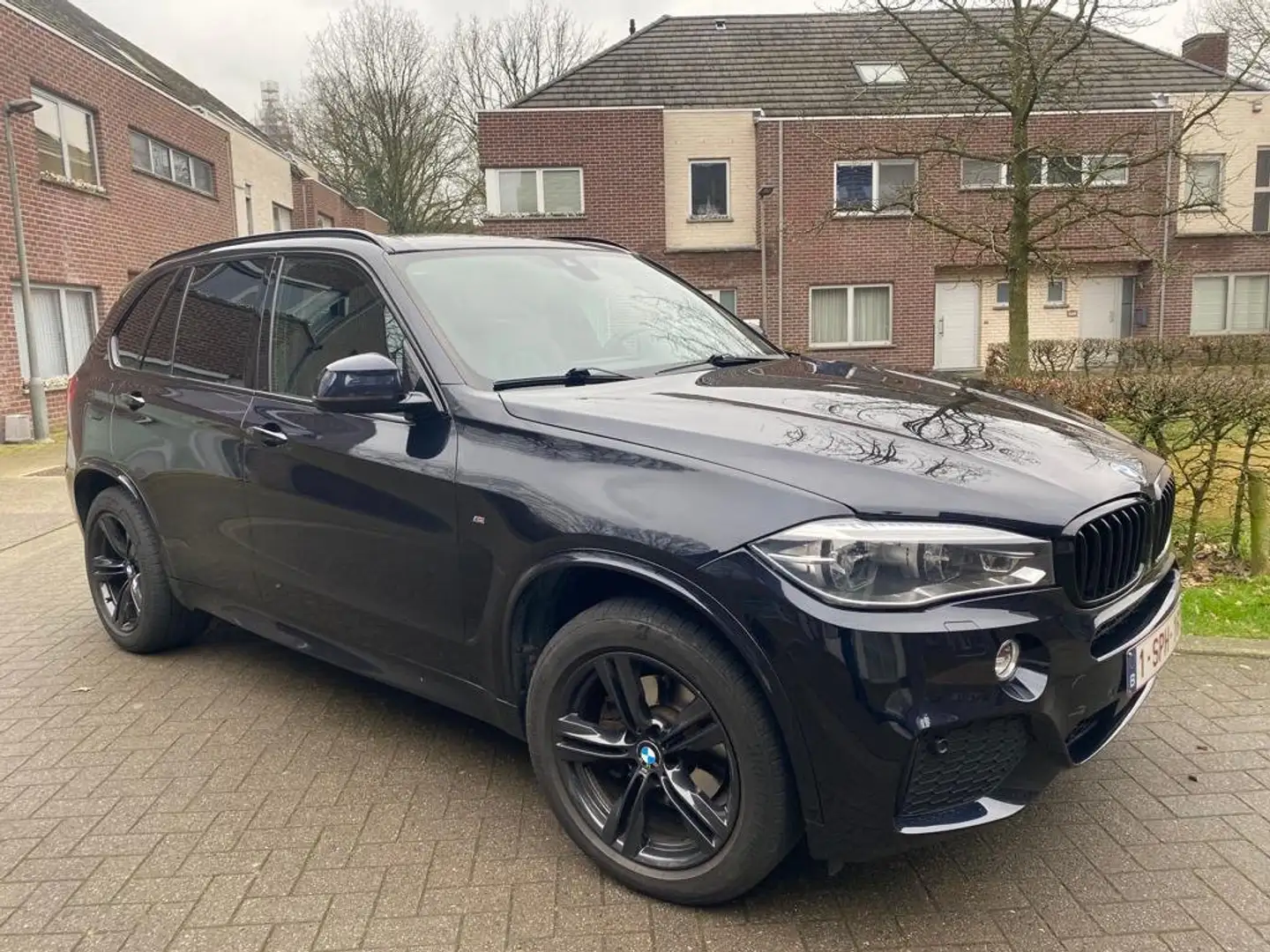 BMW X5 M X5 xDrive30d M Sport Edition Zwart - 1
