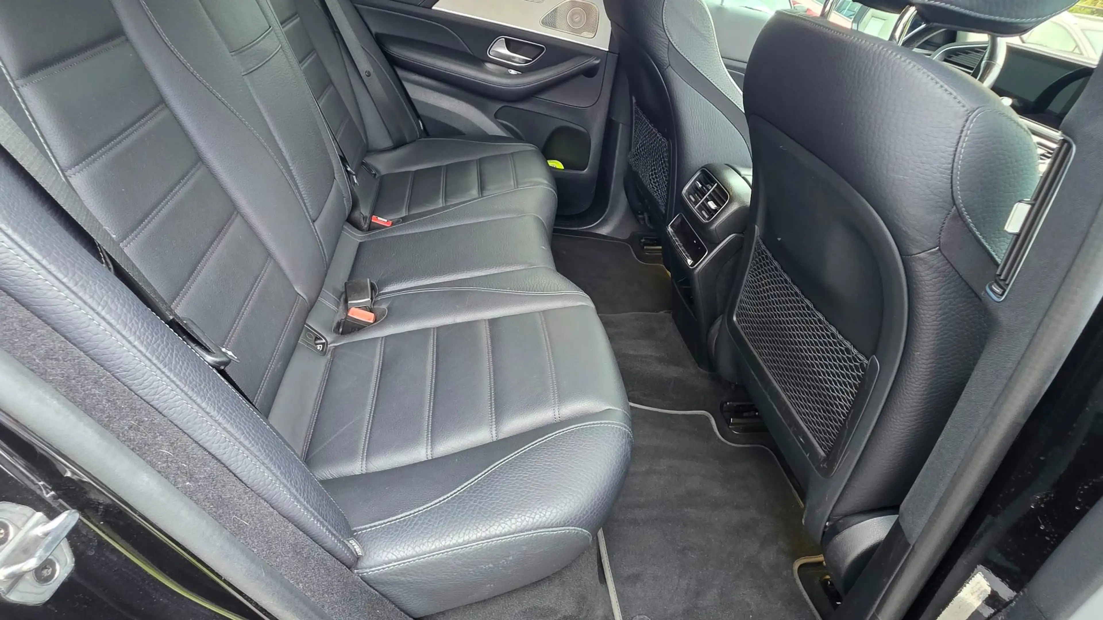 Mercedes-Benz GLE 350 GLE 350 de 4-Matic PHEV — photo 15