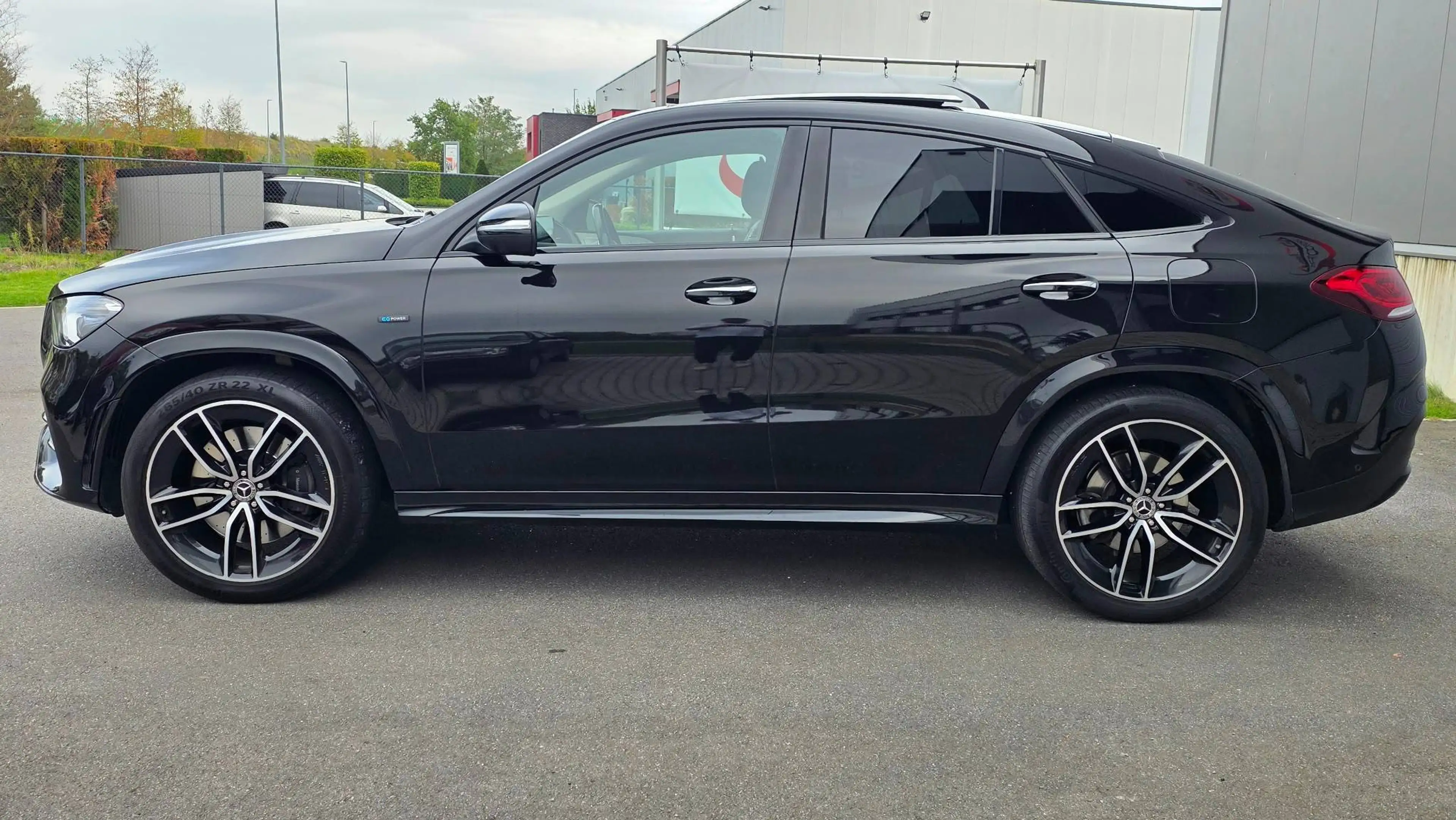 Mercedes-Benz GLE 350 GLE 350 de 4-Matic PHEV — photo 6